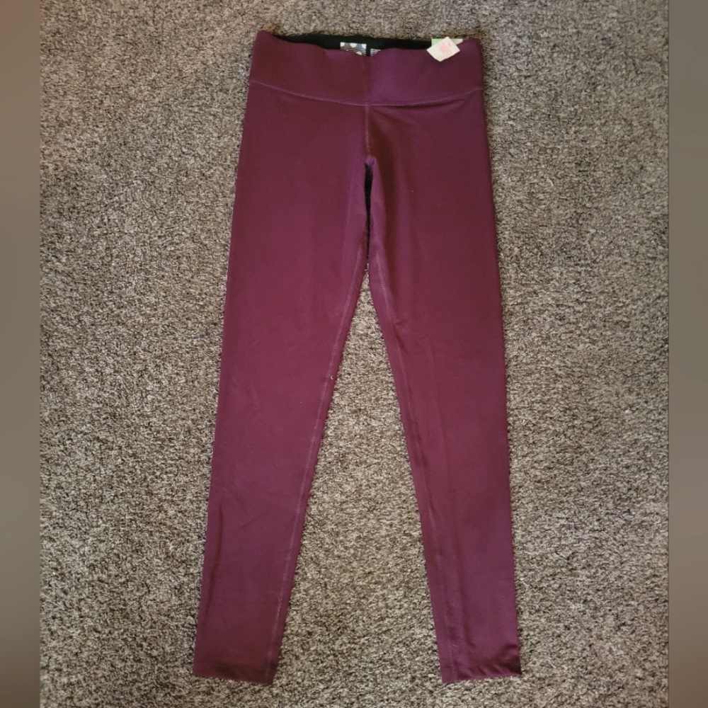 NWT Victoria's Secret Pink leggings in maroon size S